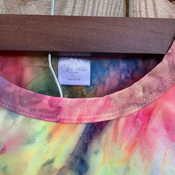 Su ette Y2K Tie-dye Neon Crop Top Size Medium Soft Stretch Material Like New - Picture 3 of 4